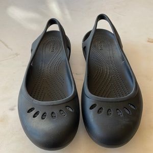 Crocs womens black slip on 9